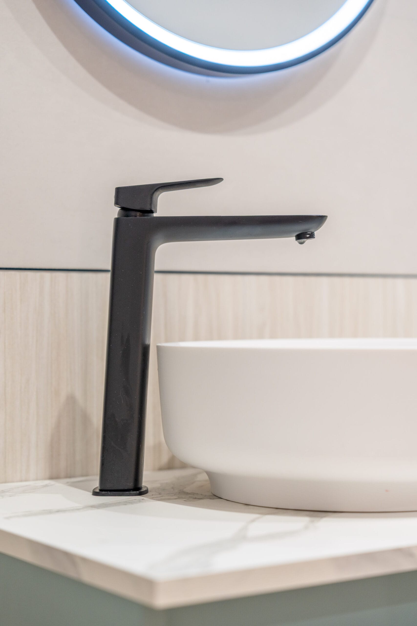 avenue-du-rhone-sophie-antonelli-architecte-interieur-decoration35 Rénovation d’une salle de bain familiale avec baignoire et douche